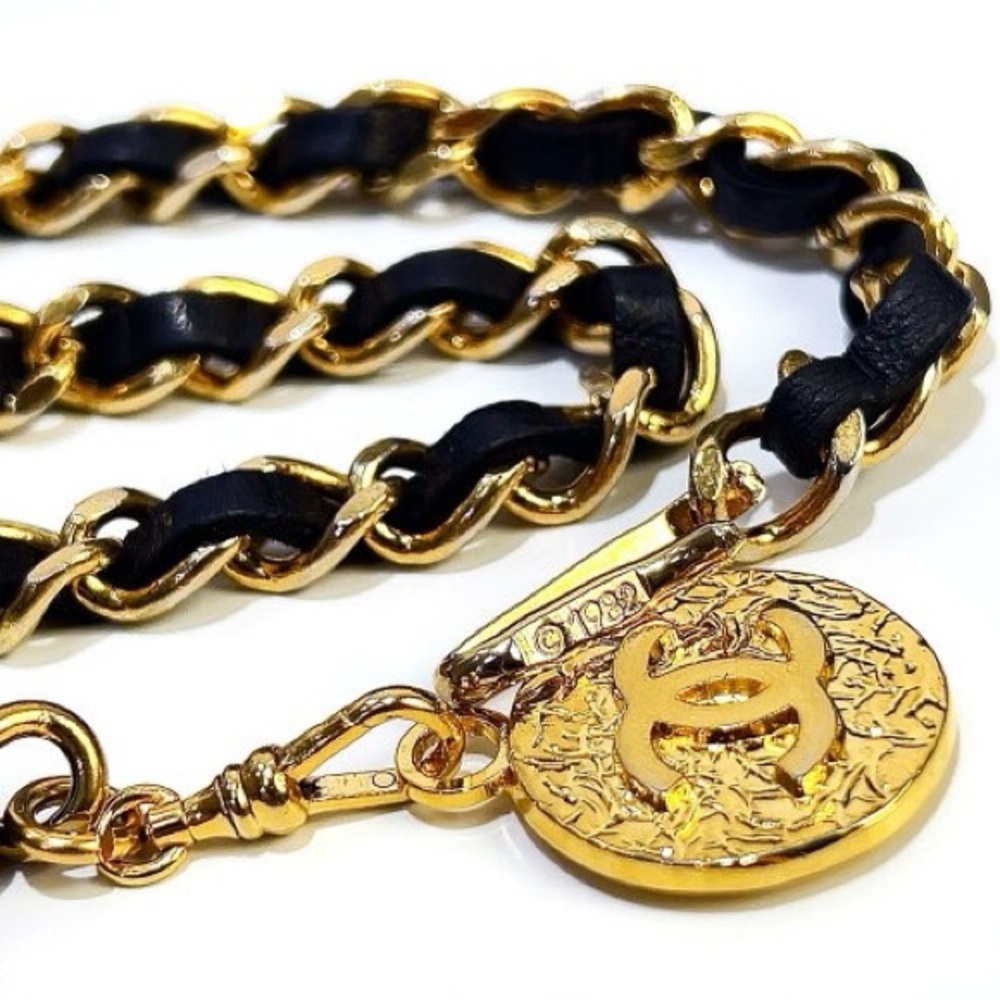 Authentic 1982 CHANEL vintage black and child leather chain belt 95cm - Picture 4 of 12